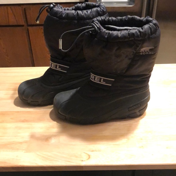 Sorel Other - Black unisex kids size 3 sorel snow boots